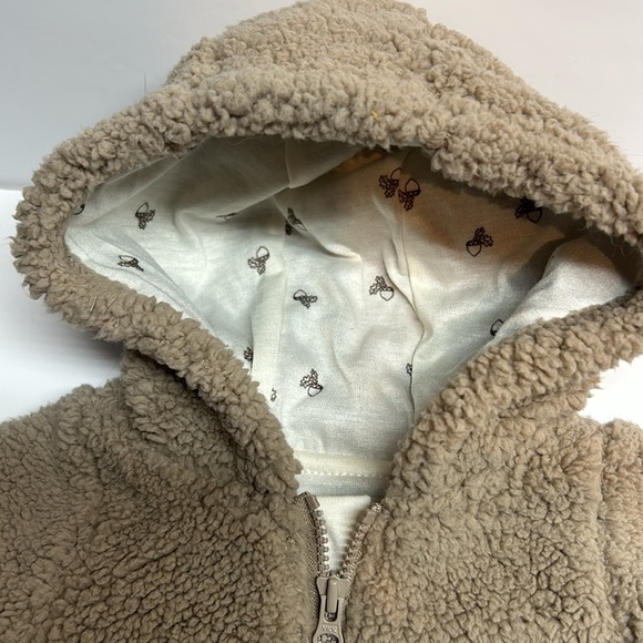 Cozy Sherpa Jackets - Cream and Taupe - Picture 5 of 7